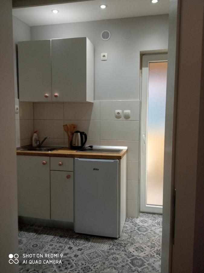 Villa Lucia - Apartments&Rooms Slavonski Brod Buitenkant foto